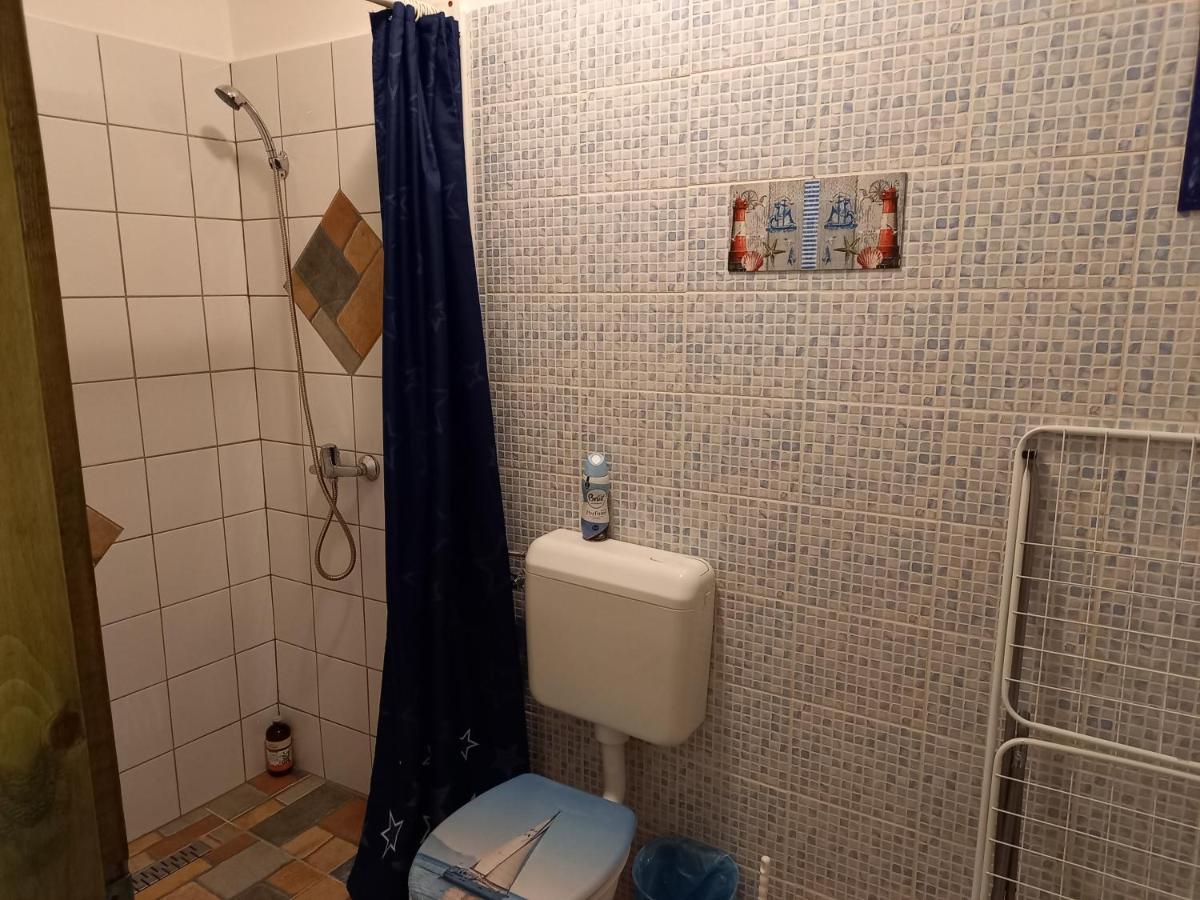 Gabor Vendeghaz Daire Eğri Dış mekan fotoğraf